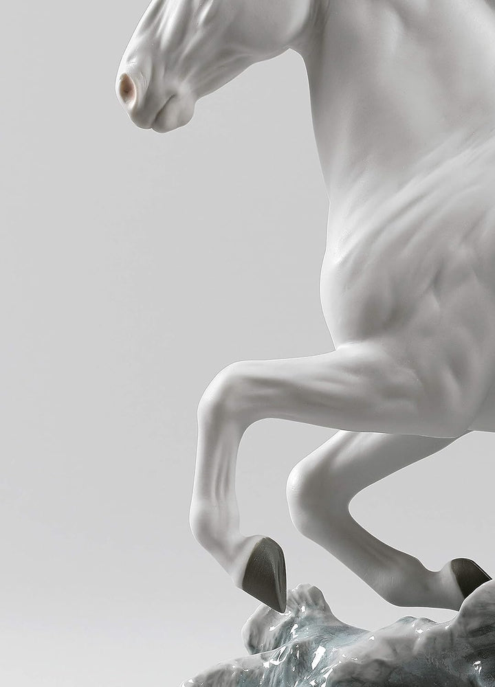 LLADRÓ Frauen-Figur Galopp Im Meer. Frau Pferd. Porzellan.