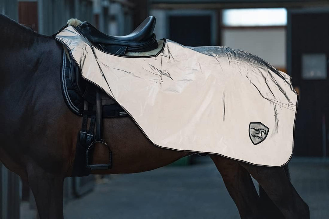 Equinate reflektierende Ausreitdecke Xtreme-Visible - Gr. M -Wasserdicht und Atmungsaktiv mit Fleece