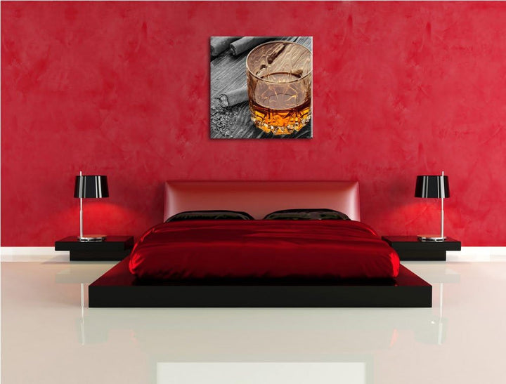 Pixxprint Zigarren hinter Whiskeyglas als Leinwandbild/Grösse: 70x70 cm/Wandbild/Kunstdruck/fertig b