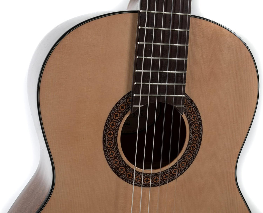 Gewa Konzertgitarre Pro Arte GC210A 4/4 Grösse, Made in Europa, GC210A 4/4