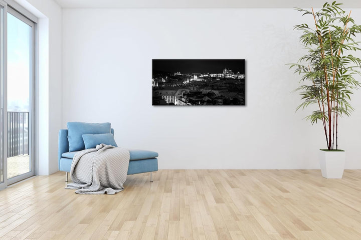 Prag bei Nacht Panorama 100x50 cm Effekt: Schwarz/Weiss als Leinwandbild, Motiv fertig gerahmt auf E