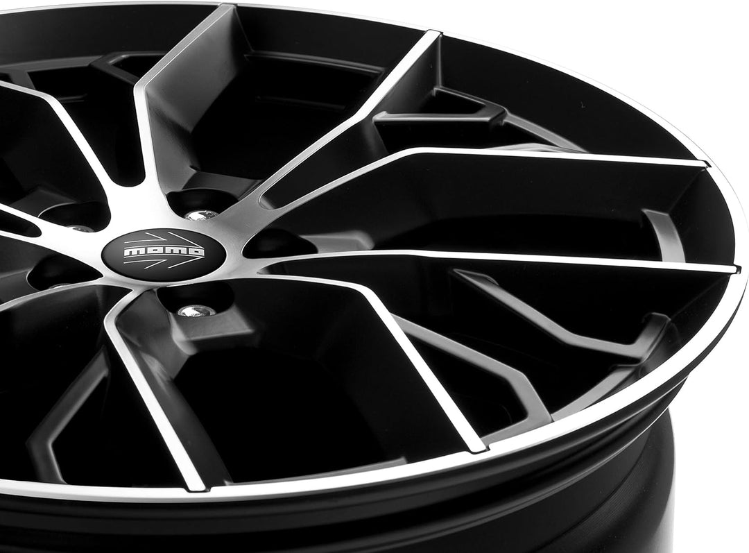 Momo Massimo - 8X18 ET44 5X100 Alufelgen, PKW