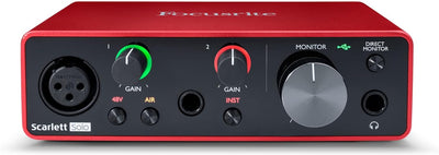 Audio-Technica M40x Studio Kopfhörer in Schwarz. Kabelgebunden, geschlossen & Focusrite Scarlett Sol