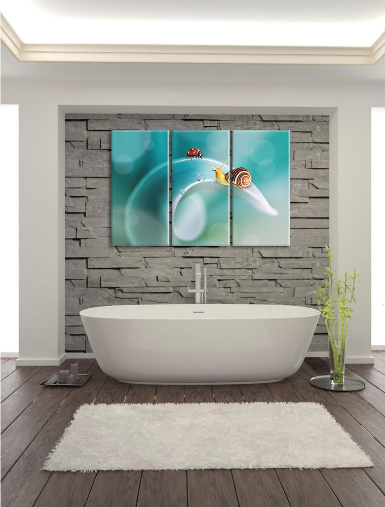 Pixxprint eine Schnecke und Marienkäfer / 3-Teilig/Gesamtmass 120cm Leinwandbild bespannt auf Holzra