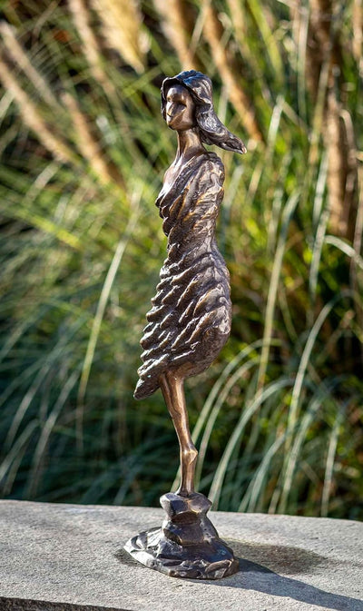 IDYL Bronze-Skulptur Moderne Frau | 55x18x11 cm |Bronze-Figur handgefertigt | Gartenskulptur - Wohnb