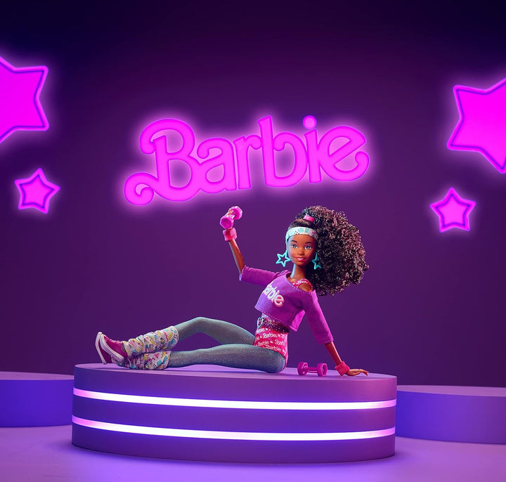 Barbie Rewind 80s Edition Workin' Out Puppe (29,2 cm Brünette) mit Bodysuit, Beinwärmer und Zubehör,