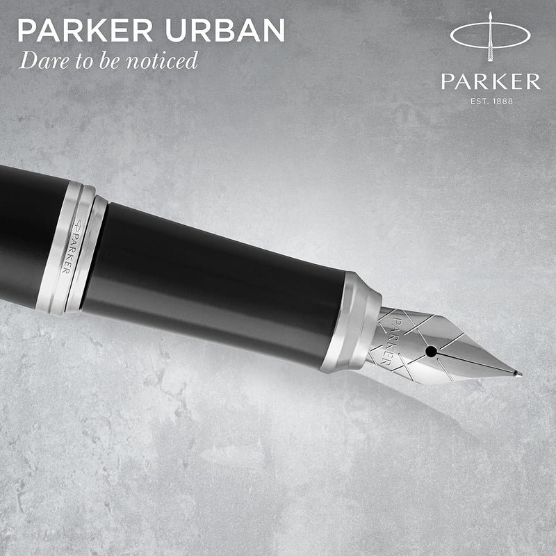 Parker Urban Füller | Muted Black mit Chromzierteilen | Füllfederhalter mit feiner Feder und blauer