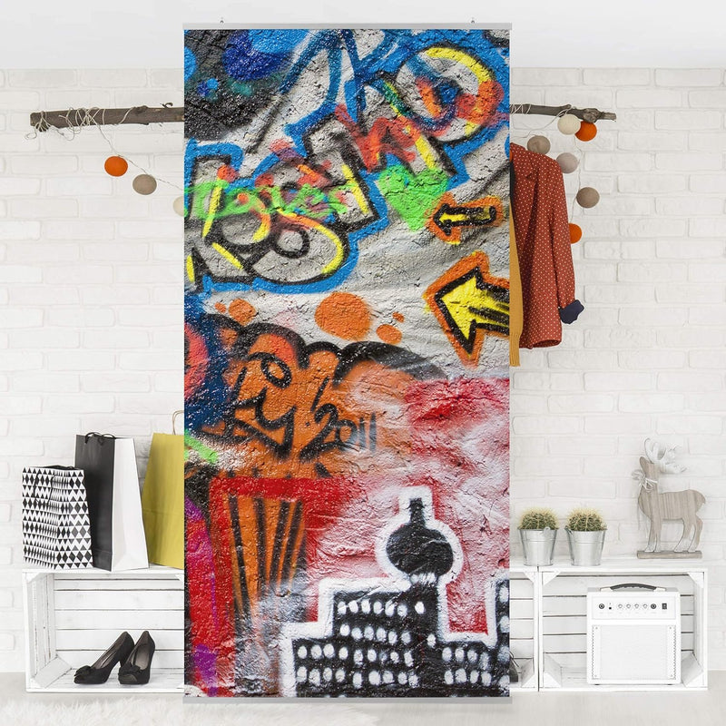 Raumteiler Kinderzimmer Urban Graffiti 250x120cm inkl. transparenter Halterung 250x120cm incl. trans