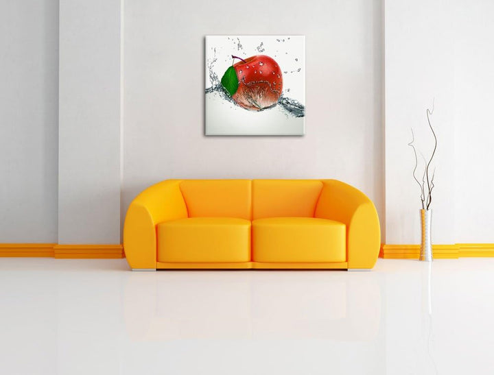 Pixxprint Köstlicher Apfel fällt ins Wasser als Leinwandbild/Grösse: 70x70 cm/Wandbild/Kunstdruck/fe