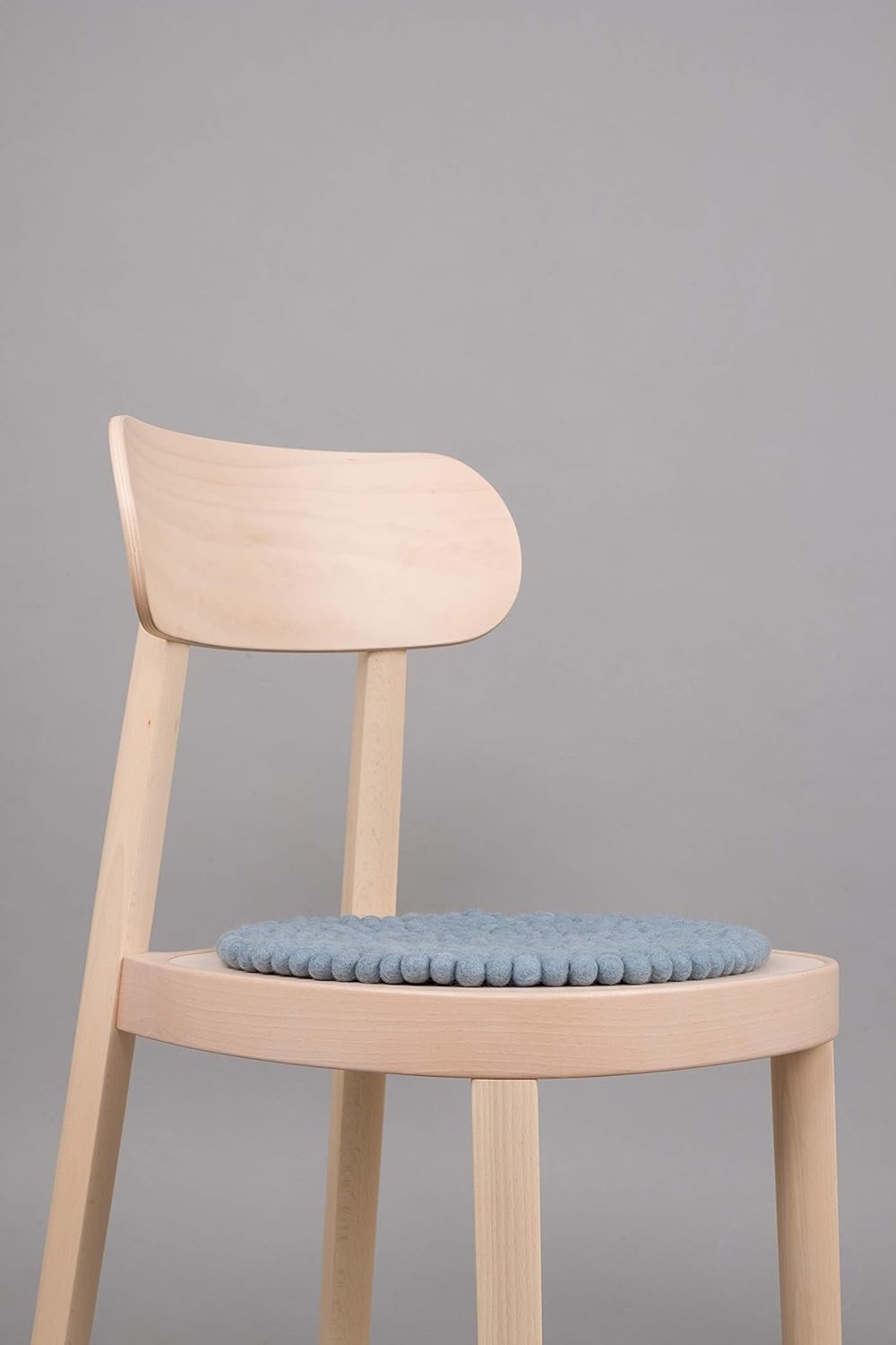 myfelt Filzkugel Sitzauflage Stuhlauflage - Mia - rund, Ø 36 cm, Hellblau, Hellblau