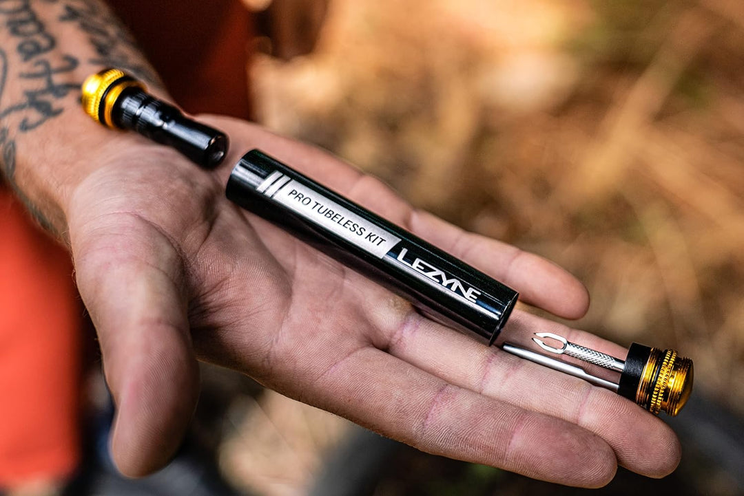 LEZYNE Pro Tubeless Fahrradreifen-Reparatur-Set, All-in-One Reifenreparatursystem für schlauchlose R