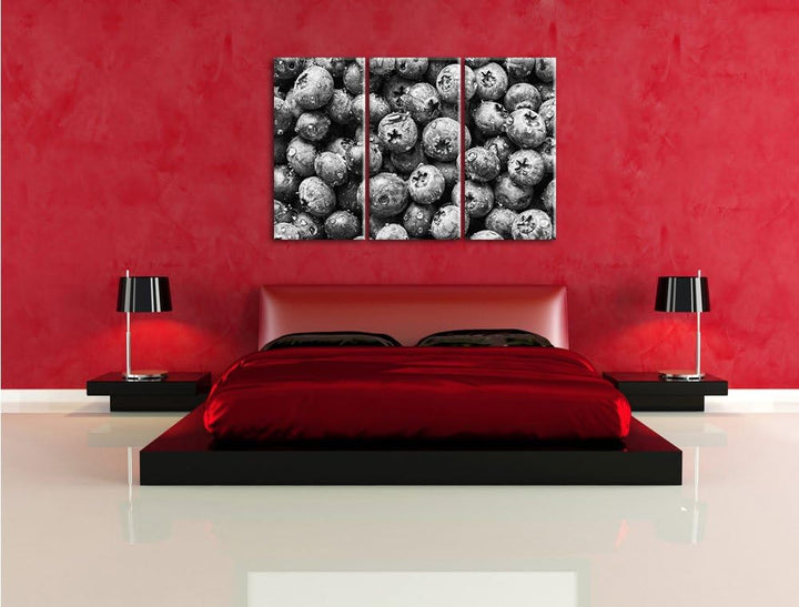 Pixxprint Blaubeeren mit Wassertropfen Kunst B&W 3-Teiler Leinwandbild 120x80 Bild auf Leinwand