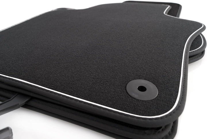 kh Teile Fussmatten passend für Golf 5 6 Velours Automatten Premium Qualität 4-teilig schwarz Nubuk