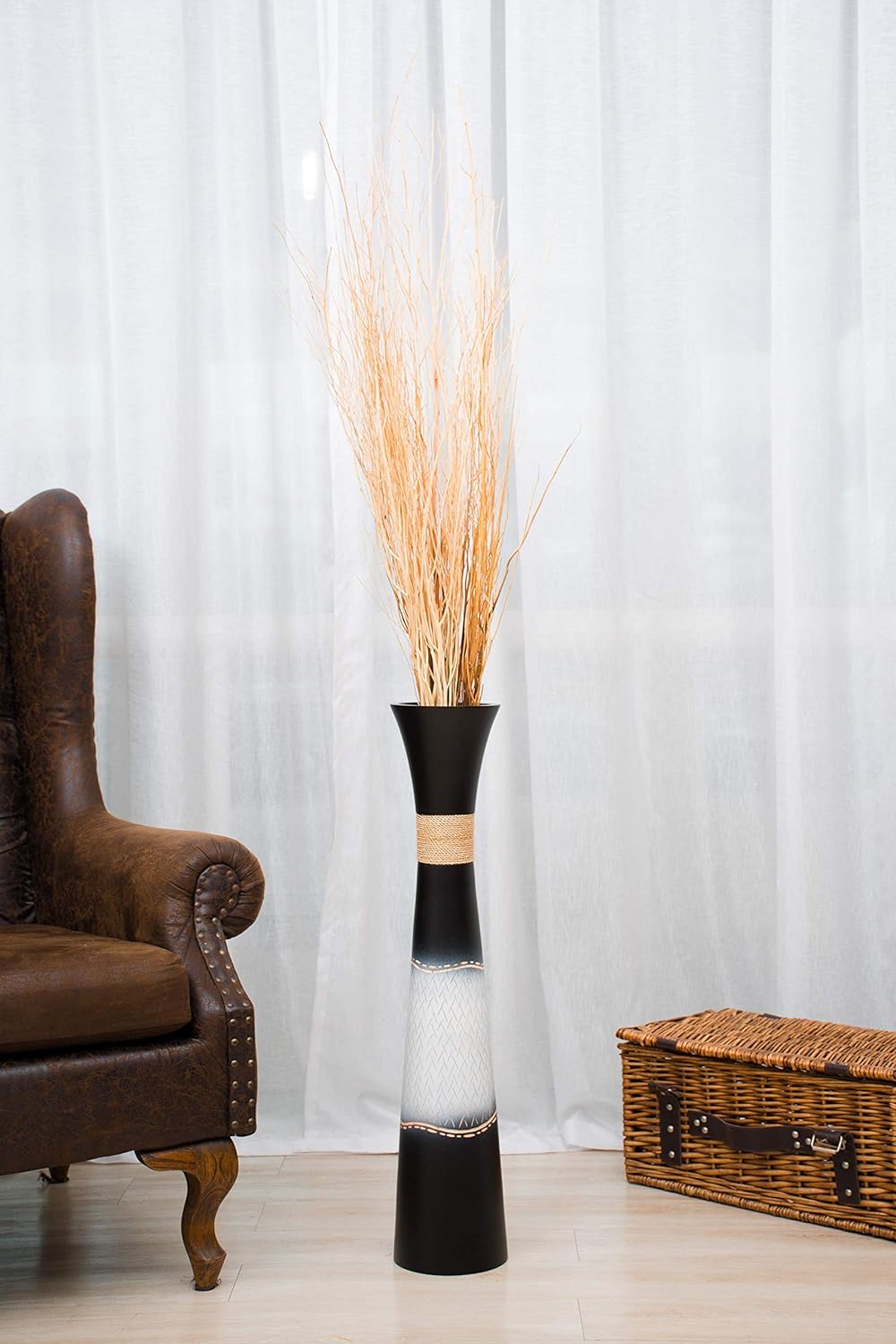 Leewadee Grosse Bodenvase für Dekozweige hohe Standvase Design Holzvase, Holz, 70 cm, Schwarz Weiss