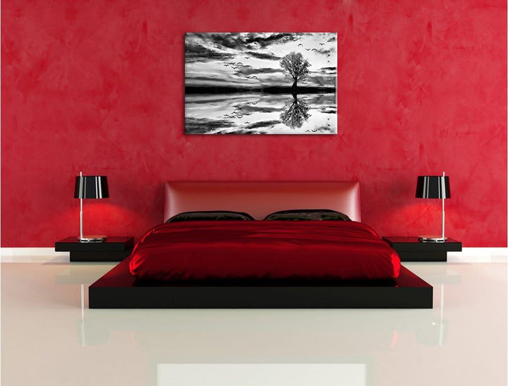 Pixxprint Monocrome, Einsamer Baum spiegelt Sich im Wasser, Format: 100x70 auf Leinwand, XXL riesige