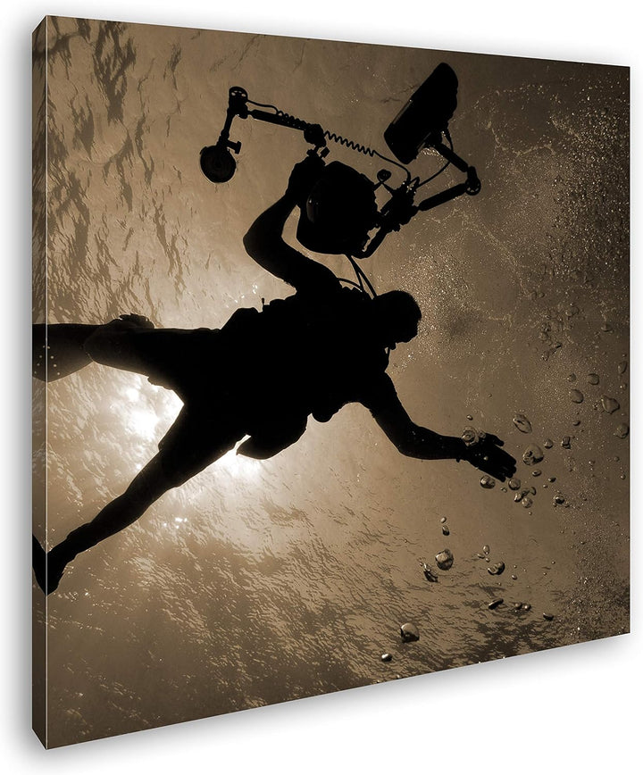 deyoli Taucher im tiefen Ozean Format: 60x60 Effekt: Sepia als Leinwandbild, Motiv auf Echtholzrahme