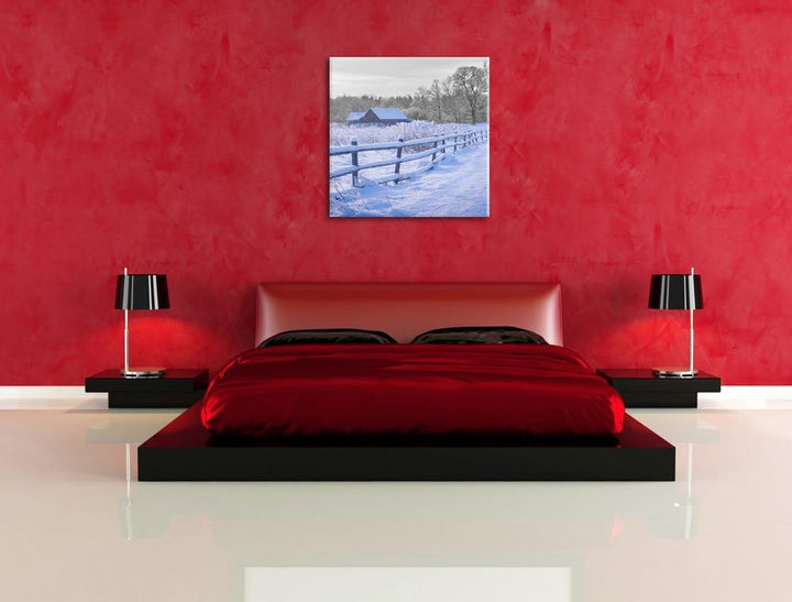 Pixxprint kleines Holzhaus in verschneiter Landschaft schwarz/weiss als Leinwandbild/Grösse: 70x70 c