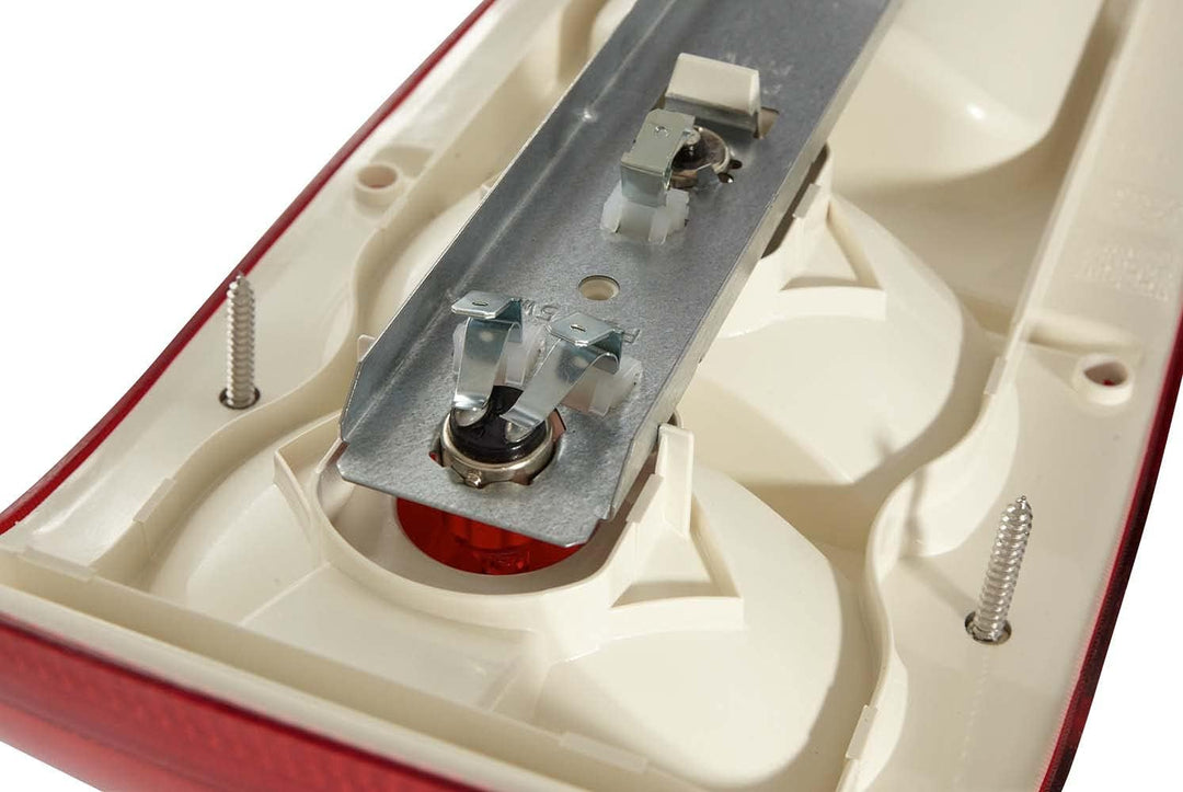 HELLA - Heckleuchte - Caraluna I - Glühlampe - ECE - links - 2VA 007 502-111