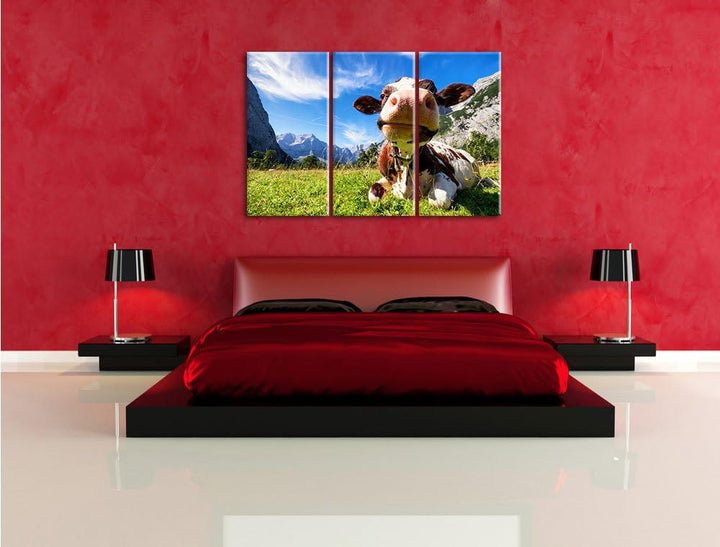 Pixxprint Kuh im Karwendelgebirge als Leinwandbild | Grösse: 3 Teilig (120x80) | Wandbild| Kunstdruc