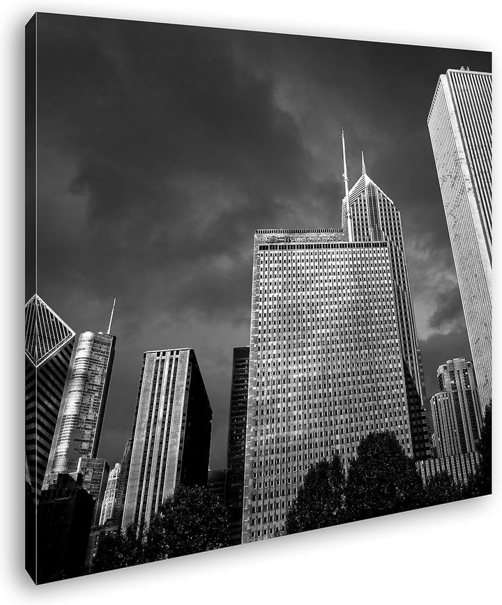 deyoli Chicago Innenstadt mit gigantischen Gebäuden im Format: 70x70 Effekt: Schwarz&Weiss als Leinw