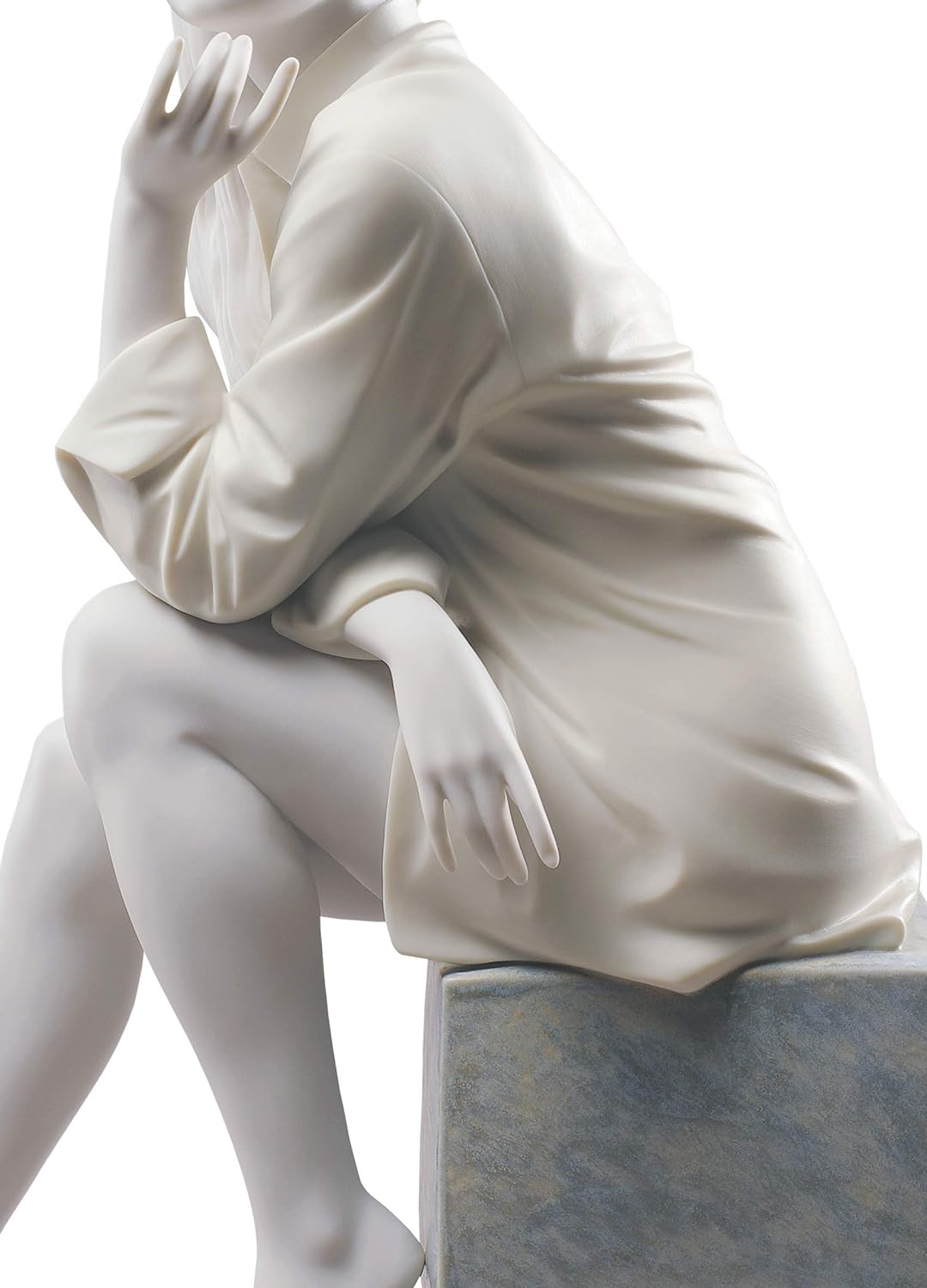 LLADRÓ Frauen-Figur Meine Entspannungszeit. Frau. Porzellan.