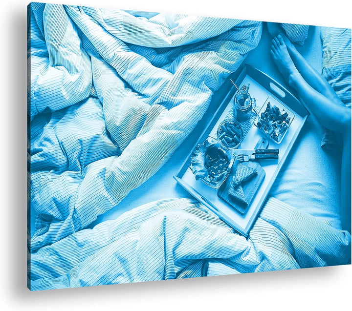 deyoli gesundes Frühstück im Bett Format: 60x40 Effekt: Monocrome Blau als Leinwand, Motiv fertig ge