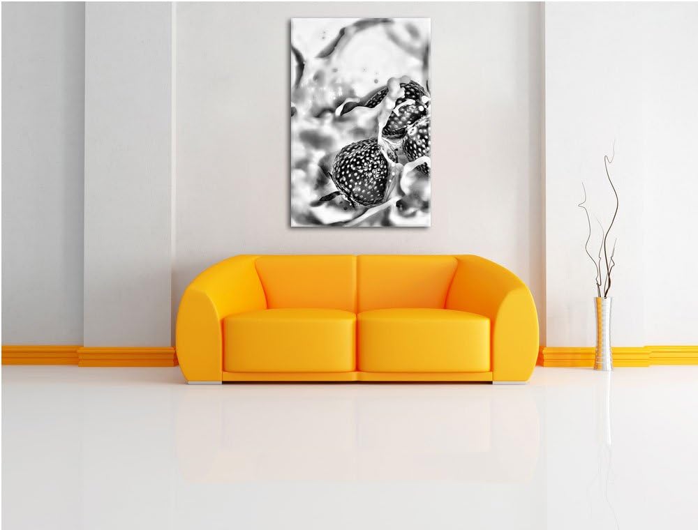 Pixxprint Monocrome, Erdbeeren in Milch Erdbeermilch, Format: 100x70 auf Leinwand, XXL riesige Bilde