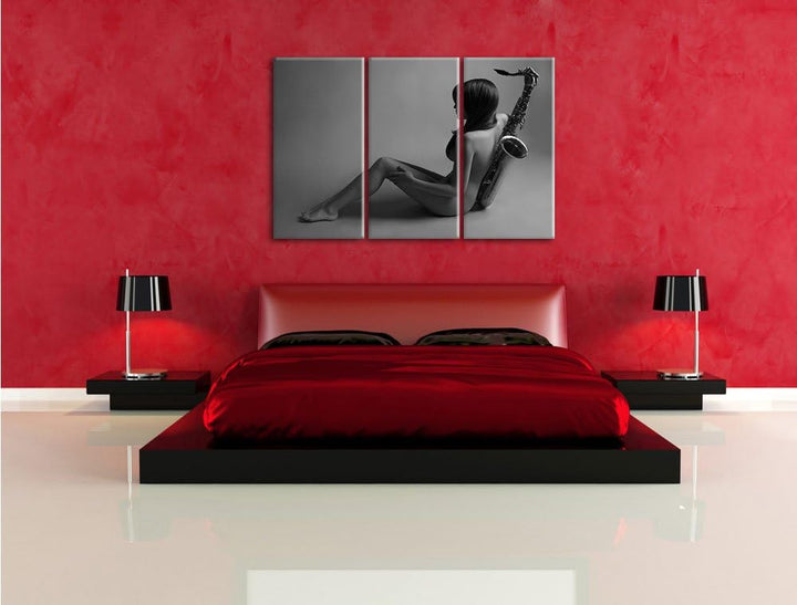 Pixxprint Attraktive Frau mit Saxophone als Leinwandbild/Grösse: 3 Teilig (120x80 cm) cm/Wandbild/Ku