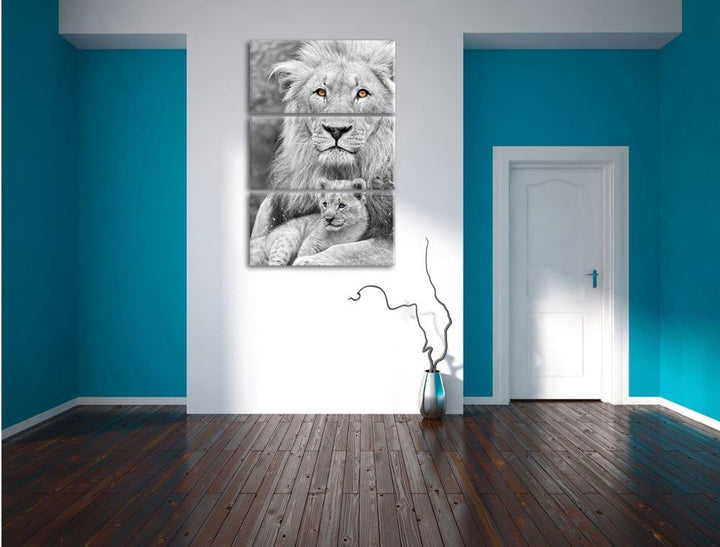 Pixxprint liebevoller Löwe kuschelt mit Jungtier schwarz/weiss 3-Teiler Leinwandbild 120x80 Bild auf