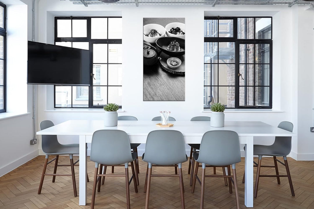 lecker angerichtetes Sushi Panorama 120x60 cm Effekt: Schwarz/Weiss als Leinwandbild, Motiv fertig g