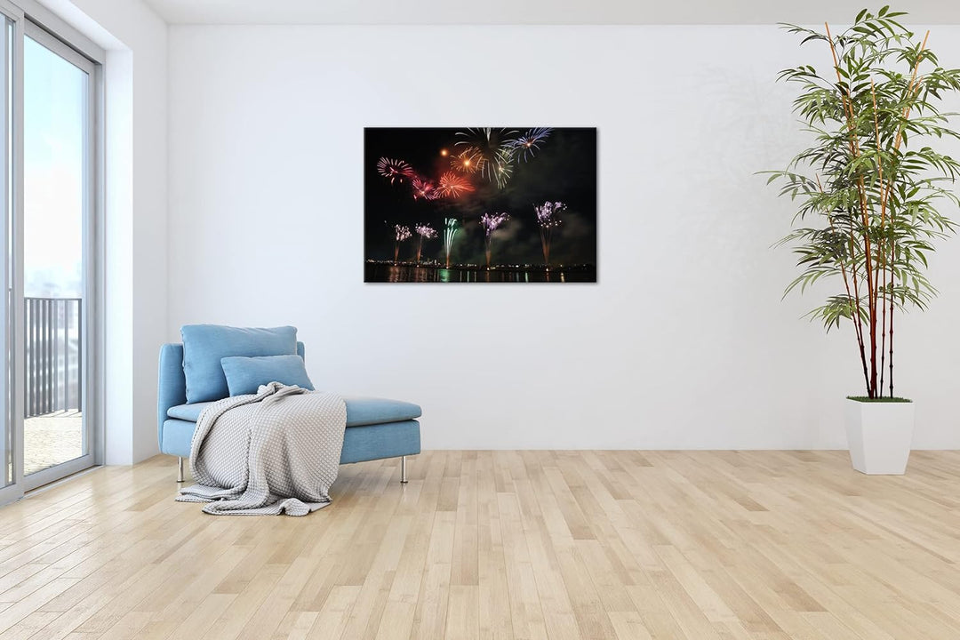 aufsteigendes Feuerwerk in der Nacht Format: 80x60 als Leinwandbild, Motiv fertig gerahmt auf Echtho