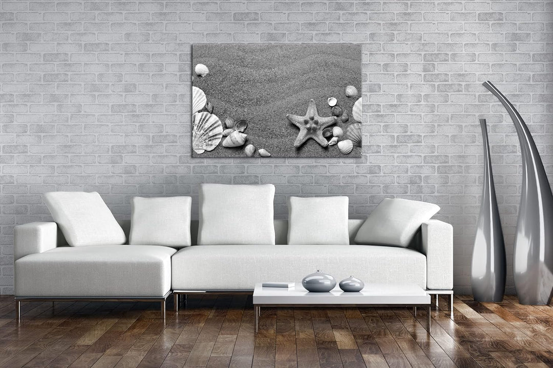 deyoli Gestrandete Muscheln zwischen feinem Sandstrand Format: 120x80 als Leinwand, Effekt: Schwarz&