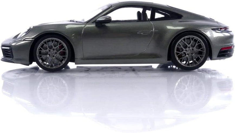 Minichamps 155067328 1:18 Porsche 911 Carrera 4S-2019-Green Metallic Sammlerstück Miniaturauto, grün