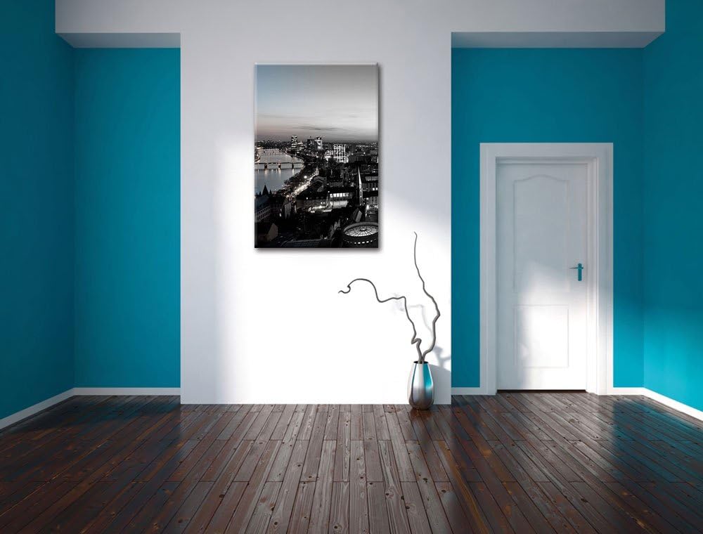 Pixxprint Frankfurter Skyline bei Sonnenuntergang schwarz/weiss, Format: 70x100 auf hochkantiges Lei