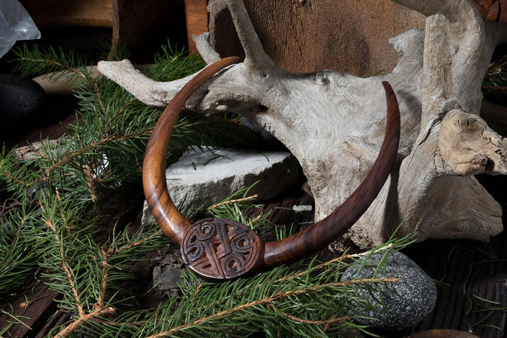 Windalf Wikinger Torques SKAGAR Ø 13 cm Wikinger Knoten Handarbeit aus Holz
