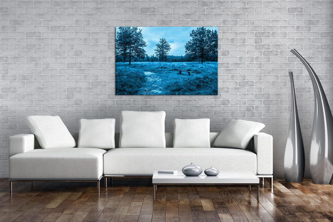deyoli einsame Bank im Wald Format: 80x60 Effekt: Monocrome Blau als Leinwand, Motiv fertig gerahmt