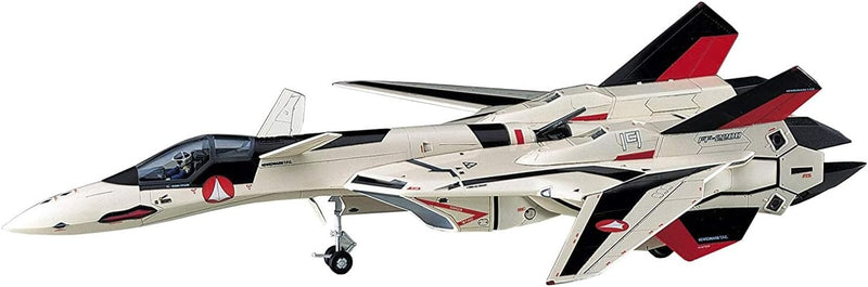 Macross Plus YF-19 Advanced Fighter 1/72 Scale