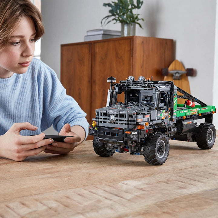 LEGO 42129 Technic 4x4 Mercedes-Benz Zetros Offroad-Truck, ferngesteuertes Auto, App-kontrolliertes