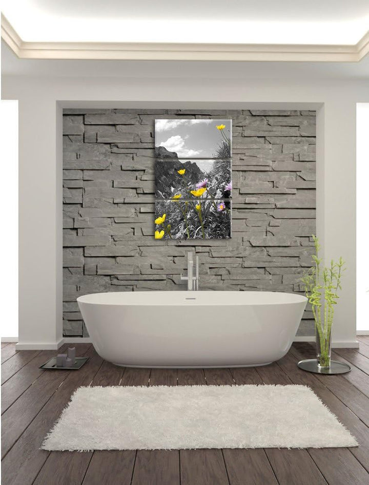 Pixxprint Traumhafte Blumenwiese im Frühling schwarz/weiss 3-Teiler Leinwandbild 120x80 Bild auf Lei