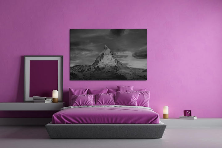 Matterhorn in der Schweiz Effekt: Schwarz/Weiss Format: 80x60 als Leinwandbild, Motiv fertig gerahmt