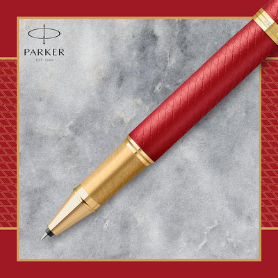 Parker IM Rollerball Tintenroller | Rote Premiumlackierung mit goldenen Zierteilen | Feine Schreibsp