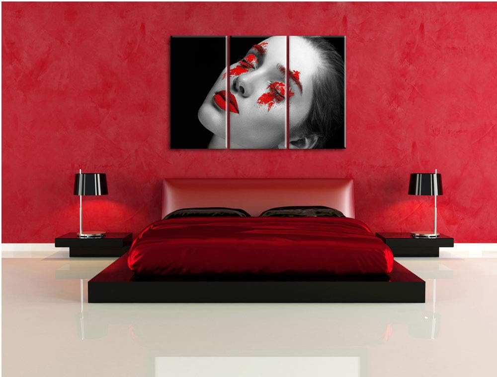 Frau mit roten Pulver auf Lippen und Augen schwarz/weiss 3-Teiler Leinwandbild 120x80 Bild auf Leinw
