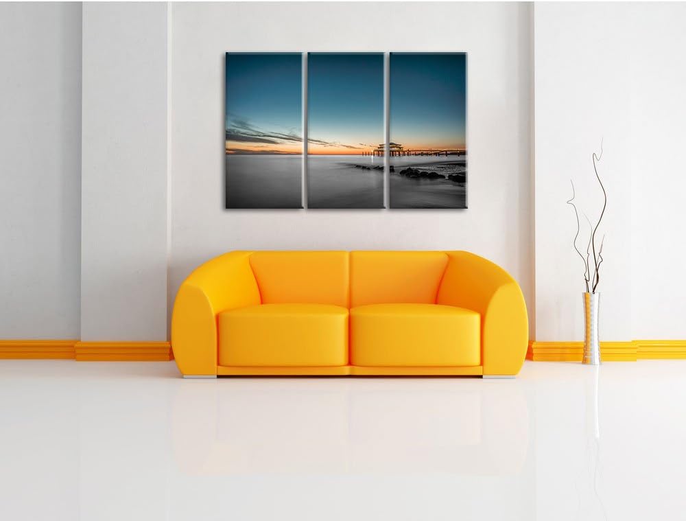 Pixxprint Timmendorfer Strand bei Sonnenuntergang Schwarz/Weiss 3-Teiler Leinwandbild 120x80 Bild au