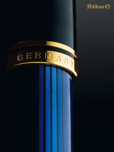 Pelikan Füllhalter Souverän 400, Schwarz-Blau, Feder M (mittel), hochwertiger Kolbenfüller im Gesche