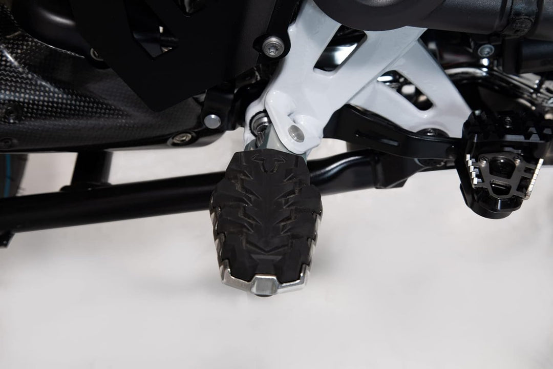 SW-MOTECH EVO Fussrasten-Kit für BMW R1200GS LC/Adventure (13-), R1250GS (18-)