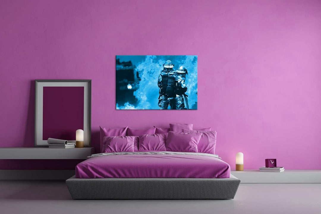 deyoli Feuerwehrmänner mit Flammen Format 80x60 Effekt: Monocrome Blau als Leinwandbild, Motiv ferti
