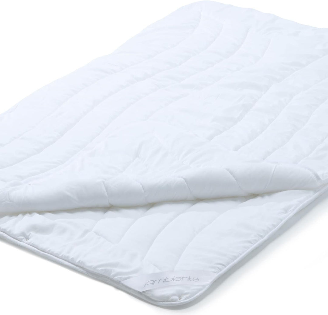 aqua-textil Ambiente 4 Jahreszeiten Steppbettdecke 220 x 240 cm Mikrofaser Steppdecke atmungsaktiv W