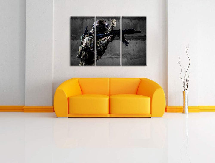 Pixxprint Soldat mit Uniform im Einsatz als Leinwandbild | Grösse: 3 Teilig (120x80) | Wandbild| Kun