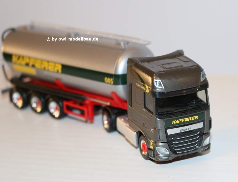 herpa 308076 Trucks Fahrzeug DAF XF SSC Silo-Sattelzug Anton Kapferer