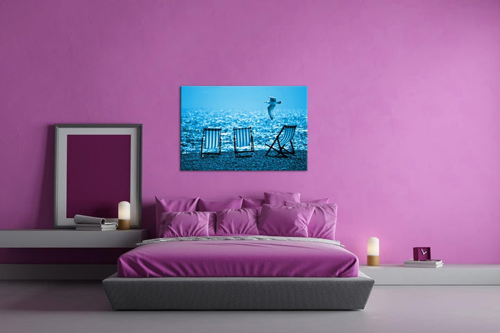 deyoli drei Liegestühle am Strand Format 80x60 Effekt: Monocrome Blau als Leinwandbild, Motiv fertig